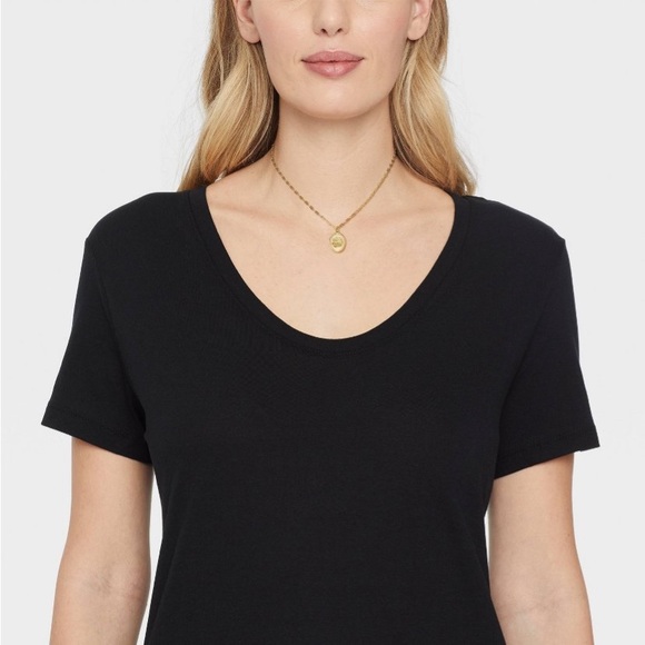 Beloved + Inspired 14K Gold Dipped Poppy Bee Dahlia Tag Pendant Necklace - Gold - Picture 10 of 16